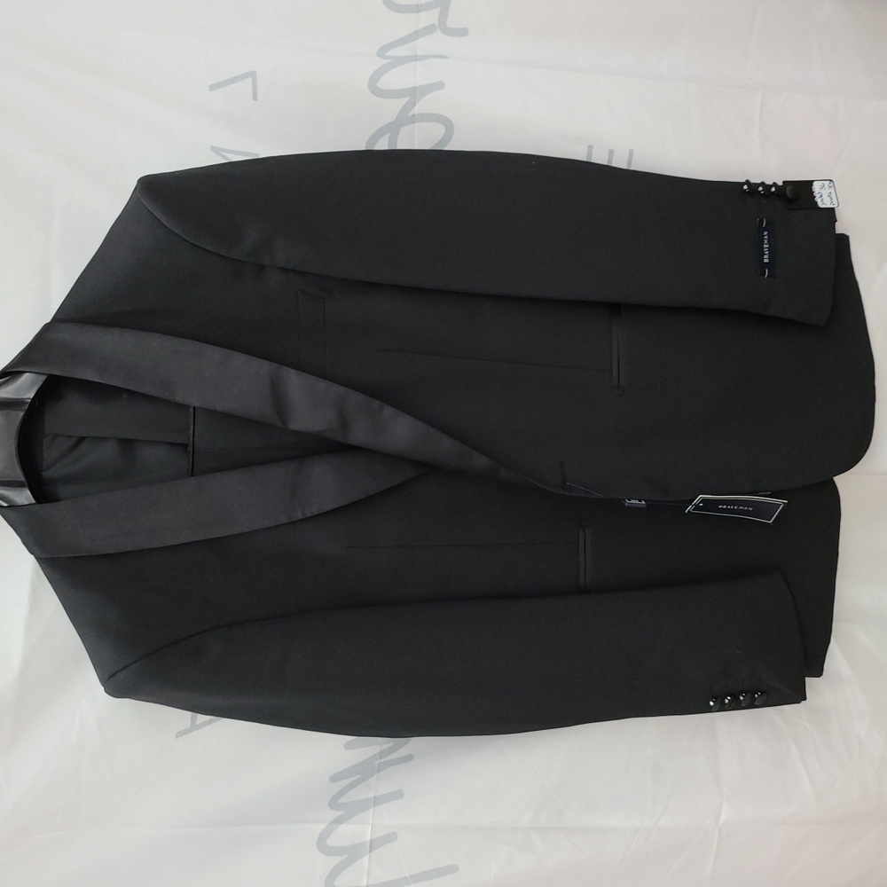 New braveman black tuxedo unaltered